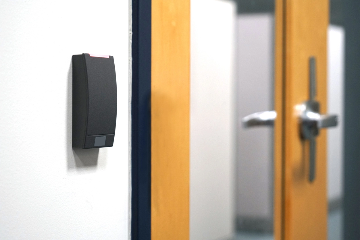 Axis access control reader and network door controller for commercial building
