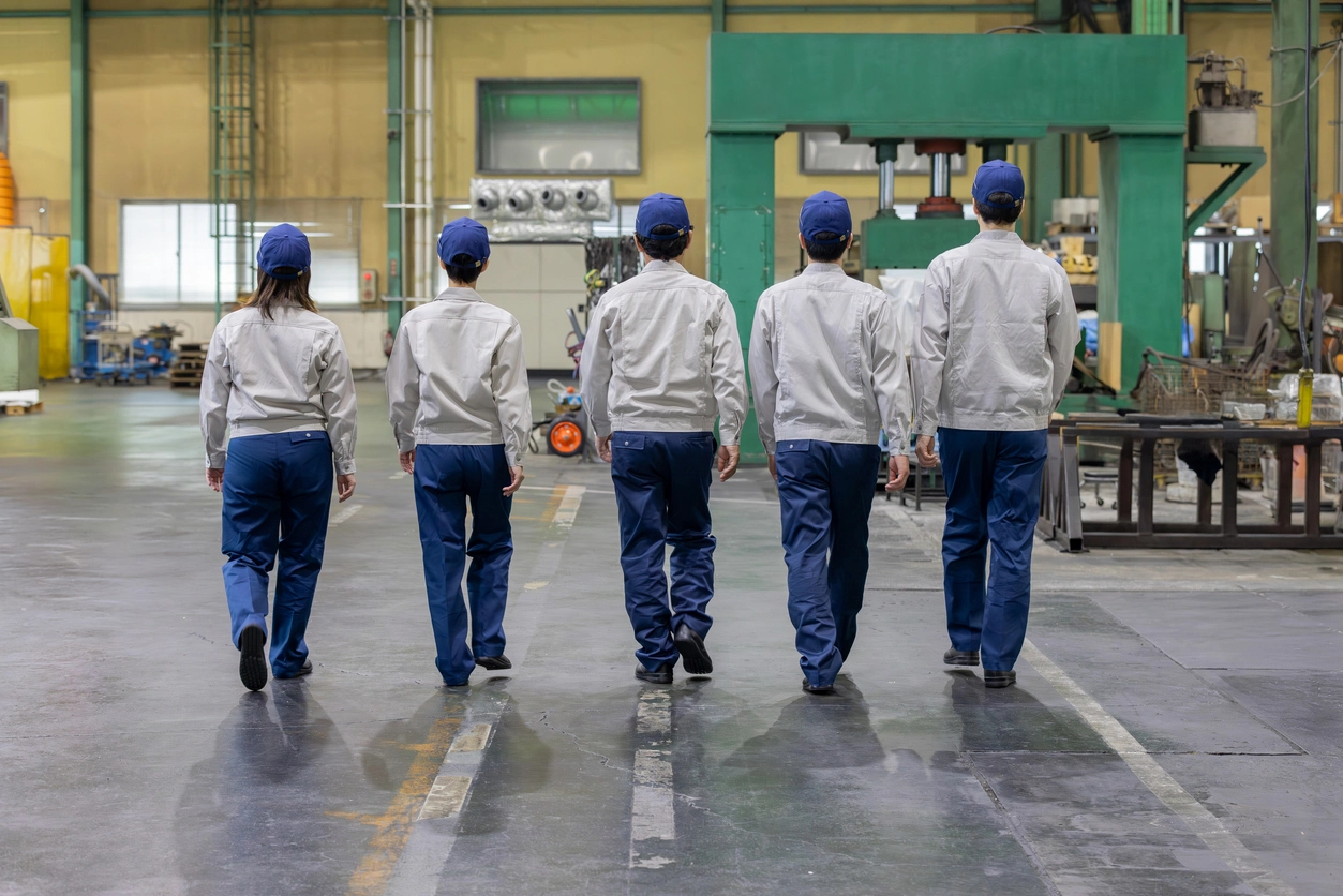 manufacturing surveillance cameras monitoring plant floor