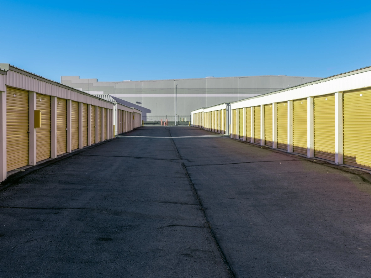 remote self storage surveillance monitoring